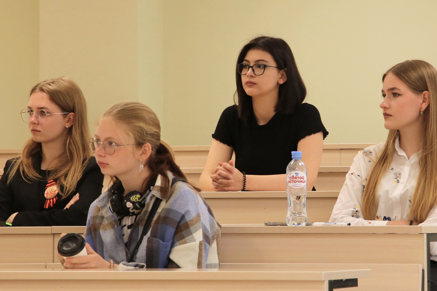 V Severo-Kavkazskom federal nom universitete proshel zaklyuchitel nyj etap otkrytoj olimpiady shkol nikov «45 parallel » po predmetu «Mediatalant» (4).png
