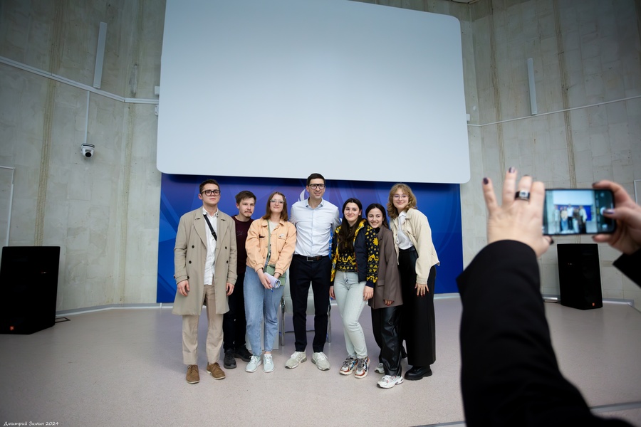 Studenty VSHKI poznakomilis' s chempionatom kompetencij «ArtMasters» 2.JPG